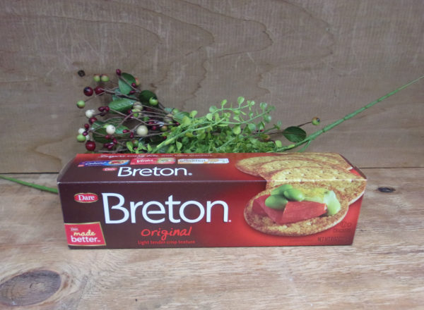 Dare Breton Original Crackers box on a table